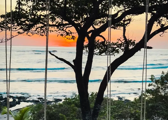 The Bohemian Lagarto * Santa Cruz (Guanacaste)