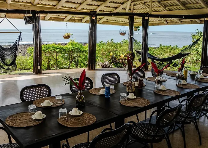The Bohemian Lagarto Santa Cruz (Guanacaste)