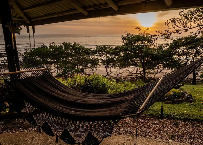 The Bohemian Lagarto Santa Cruz (Guanacaste)
