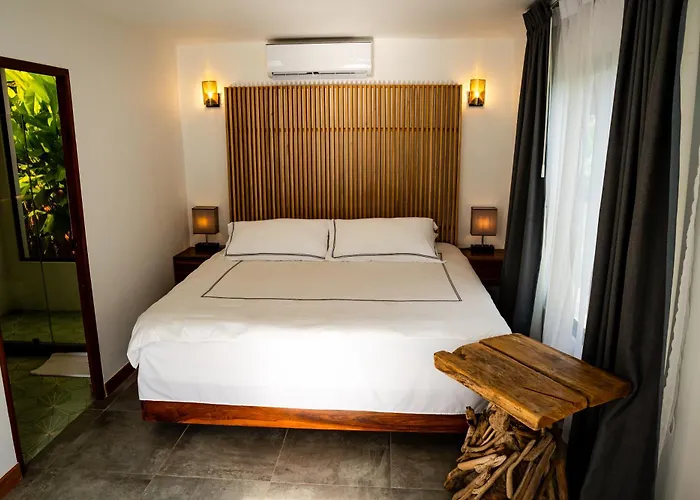 The Bohemian Lagarto Hotel *